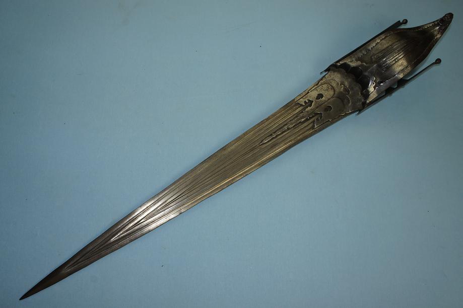 Very rare 16th century Indian sword Pata Tanjore Katar www.swordsantiqueweapons.com